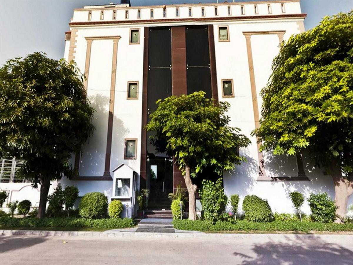 Maxfort Greenwood City Gurgaon Exterior photo